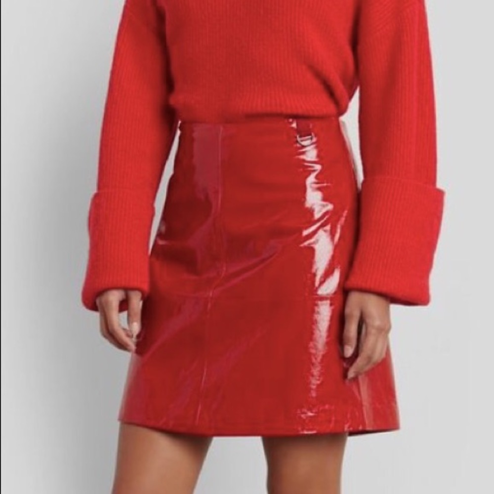 KENNETH COLE red leather skirt. New w tags.